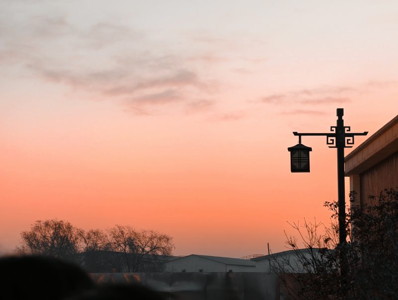 “开封站”到了-幻月
